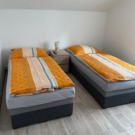 Apartmany Ferie 데친 외부 사진
