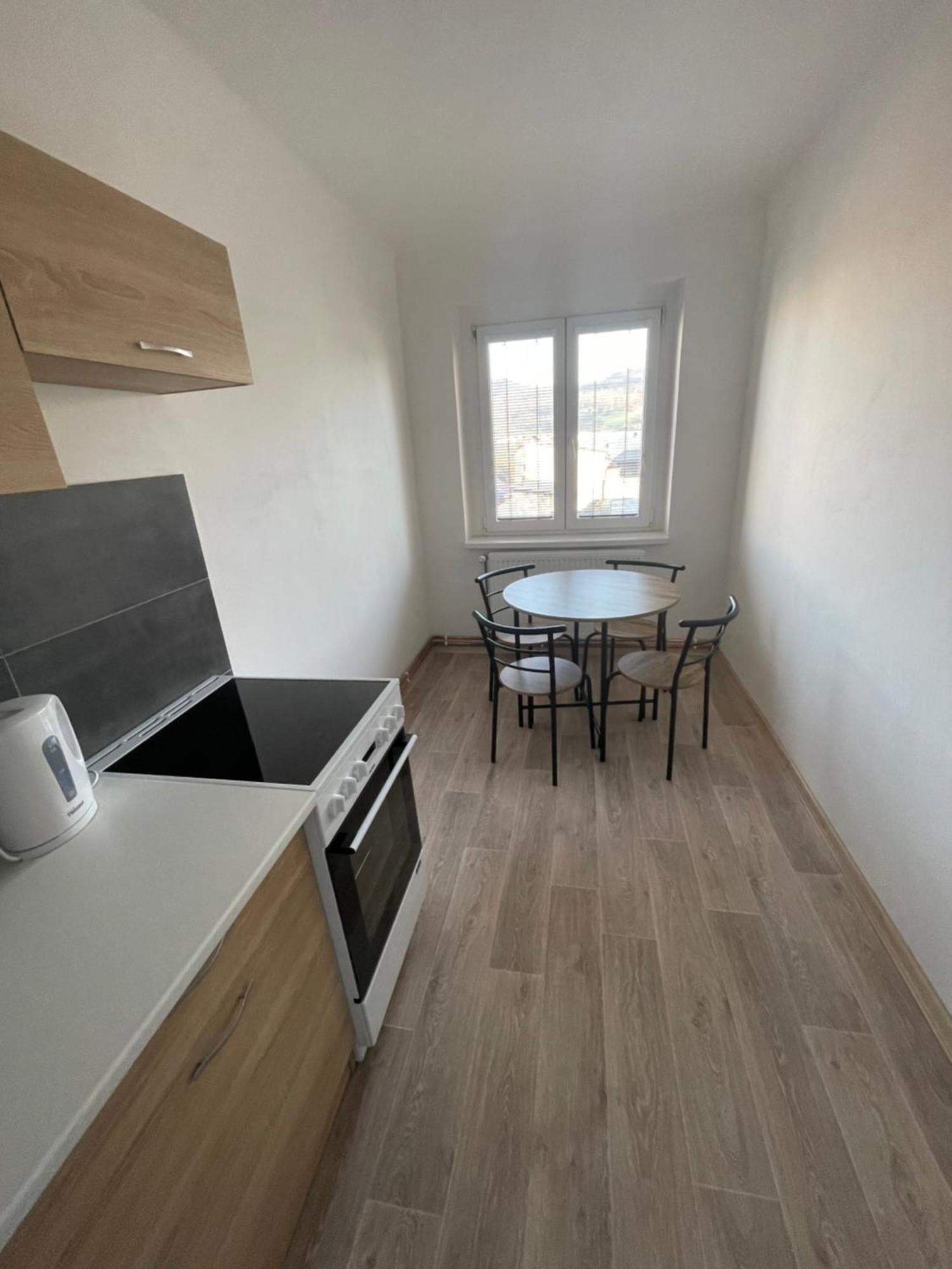 Apartmany Ferie 데친 외부 사진