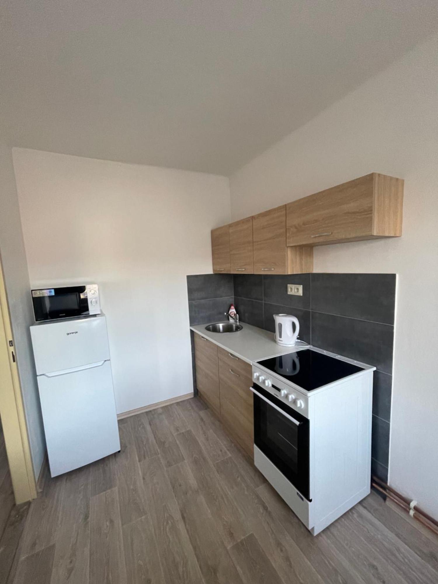 Apartmany Ferie 데친 외부 사진