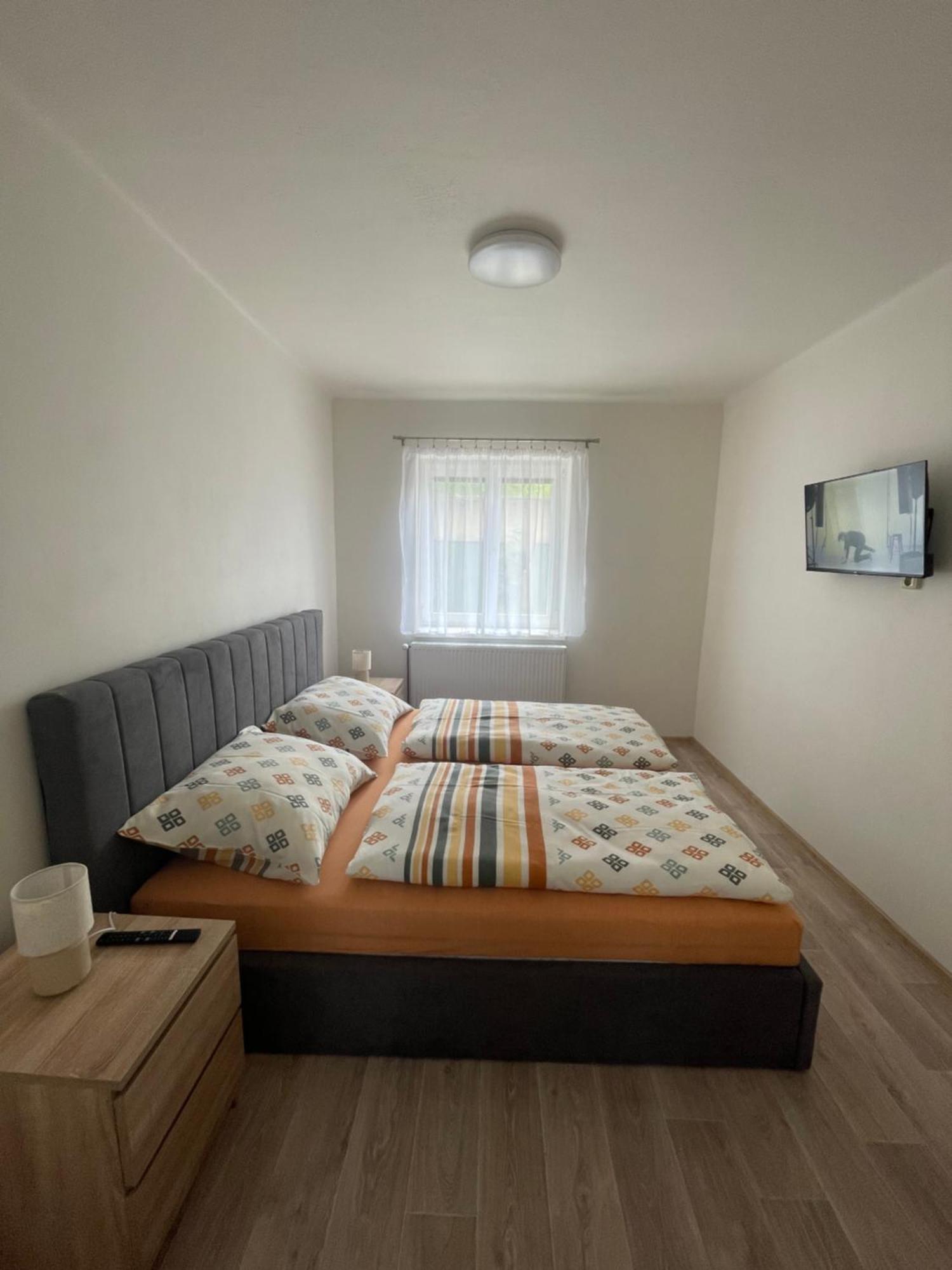 Apartmany Ferie 데친 외부 사진