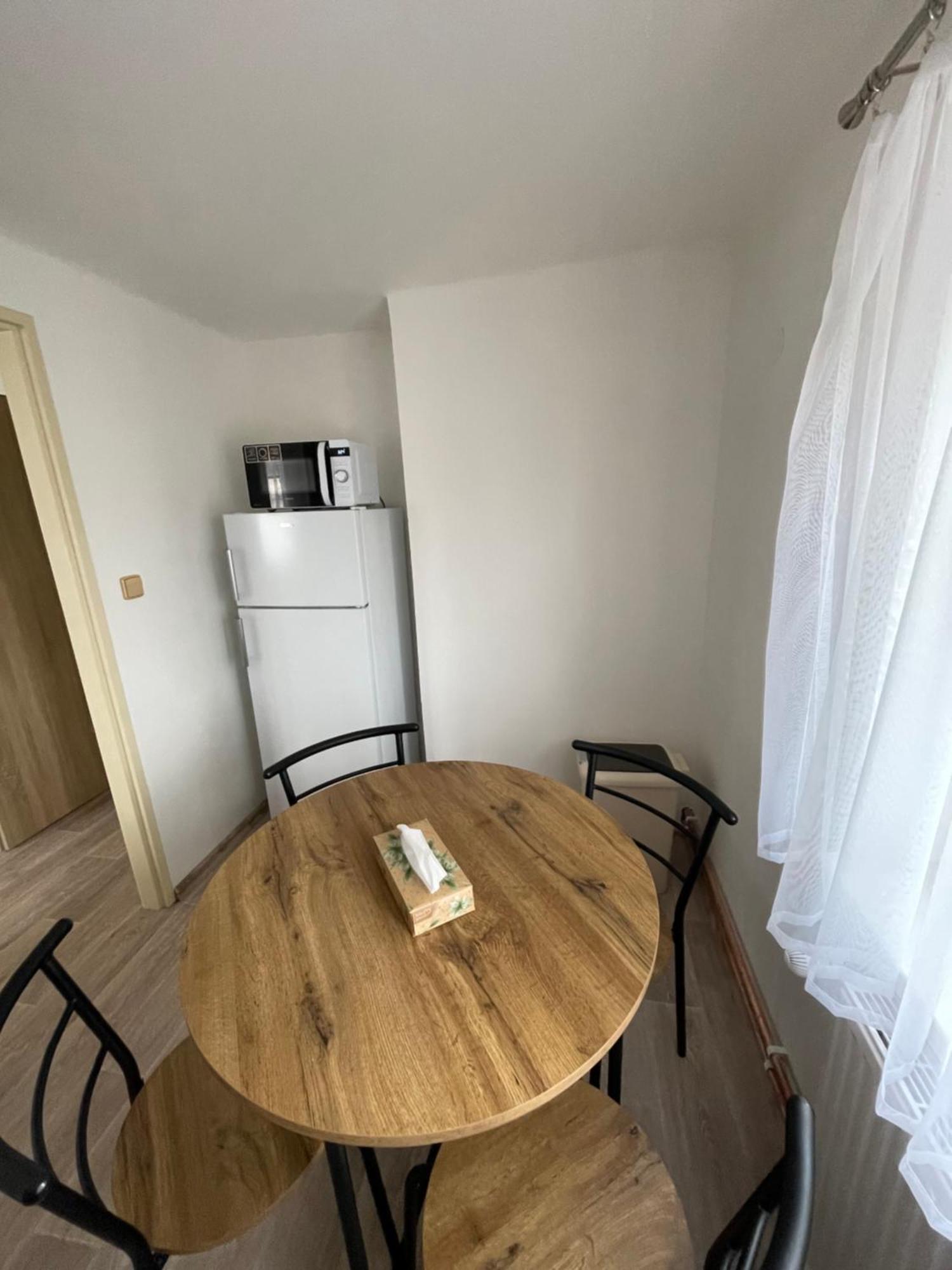 Apartmany Ferie 데친 외부 사진